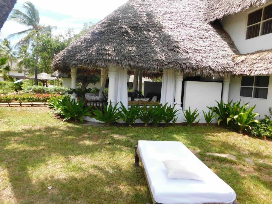 Holiday Home In Malindi Mambrui Eksteriør bilde